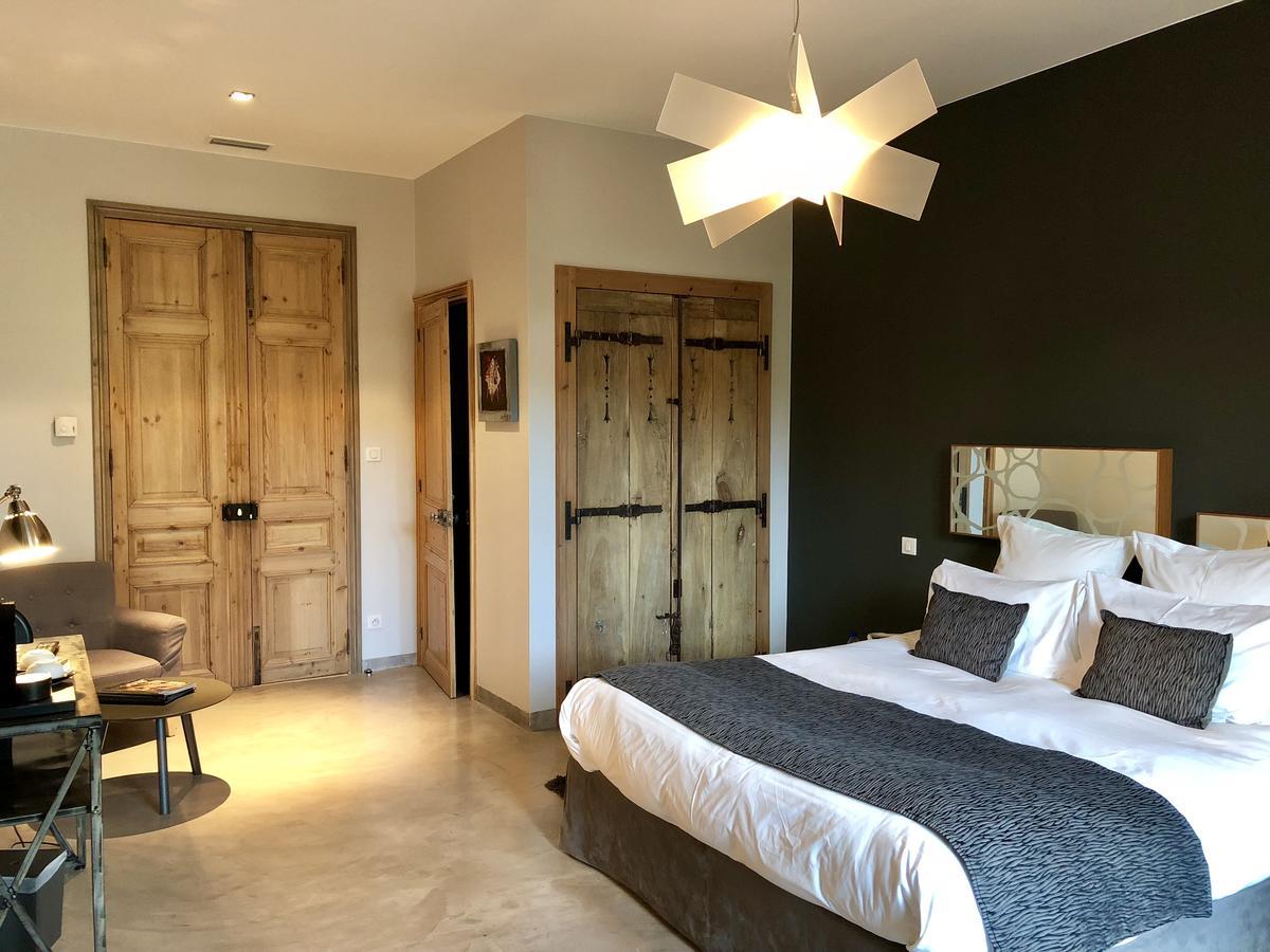 Le Mas De L'Esperance - Chambres D'Hotes De Prestige Garons Ngoại thất bức ảnh