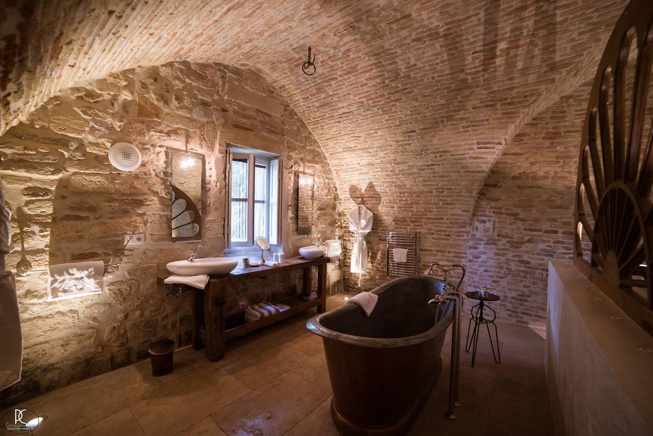 Le Mas De L'Esperance - Chambres D'Hotes De Prestige Garons Ngoại thất bức ảnh
