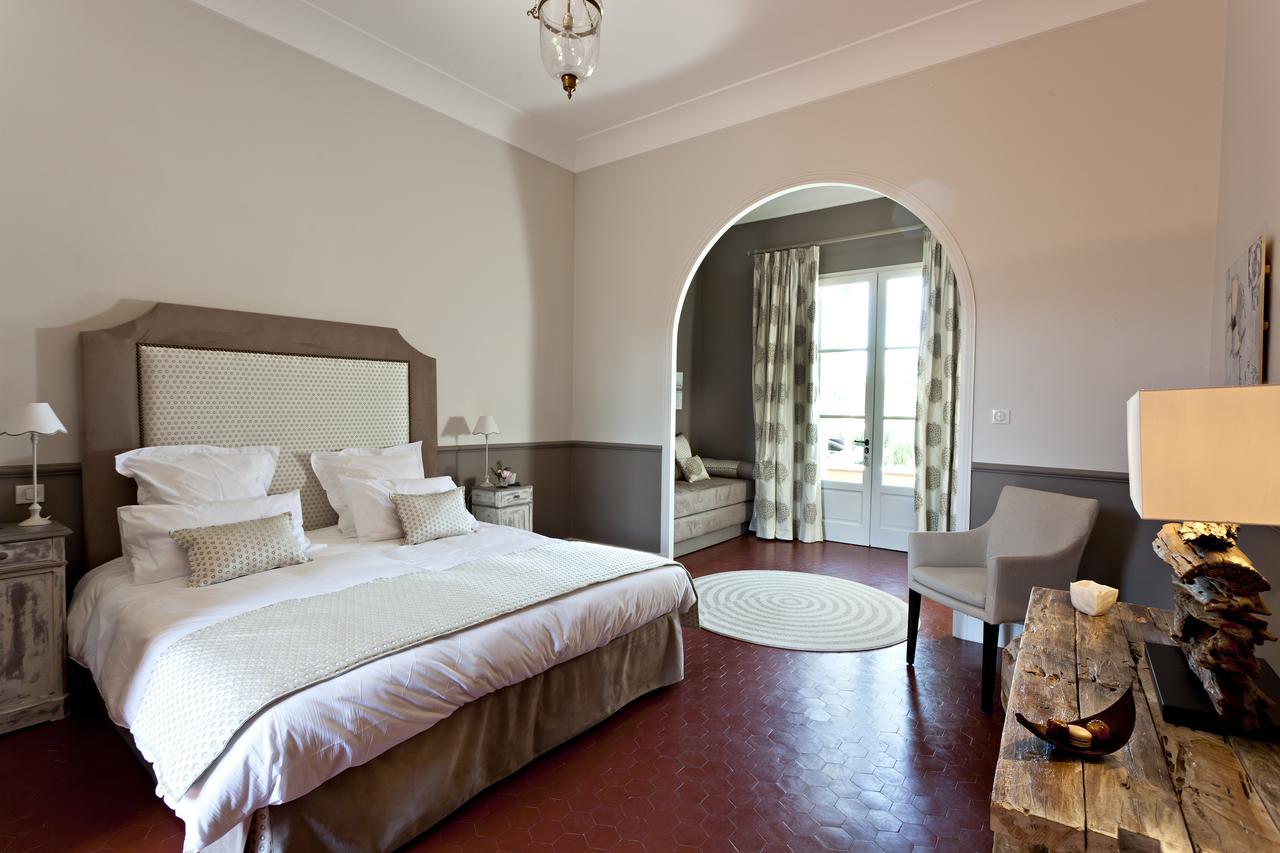 Le Mas De L'Esperance - Chambres D'Hotes De Prestige Garons Ngoại thất bức ảnh